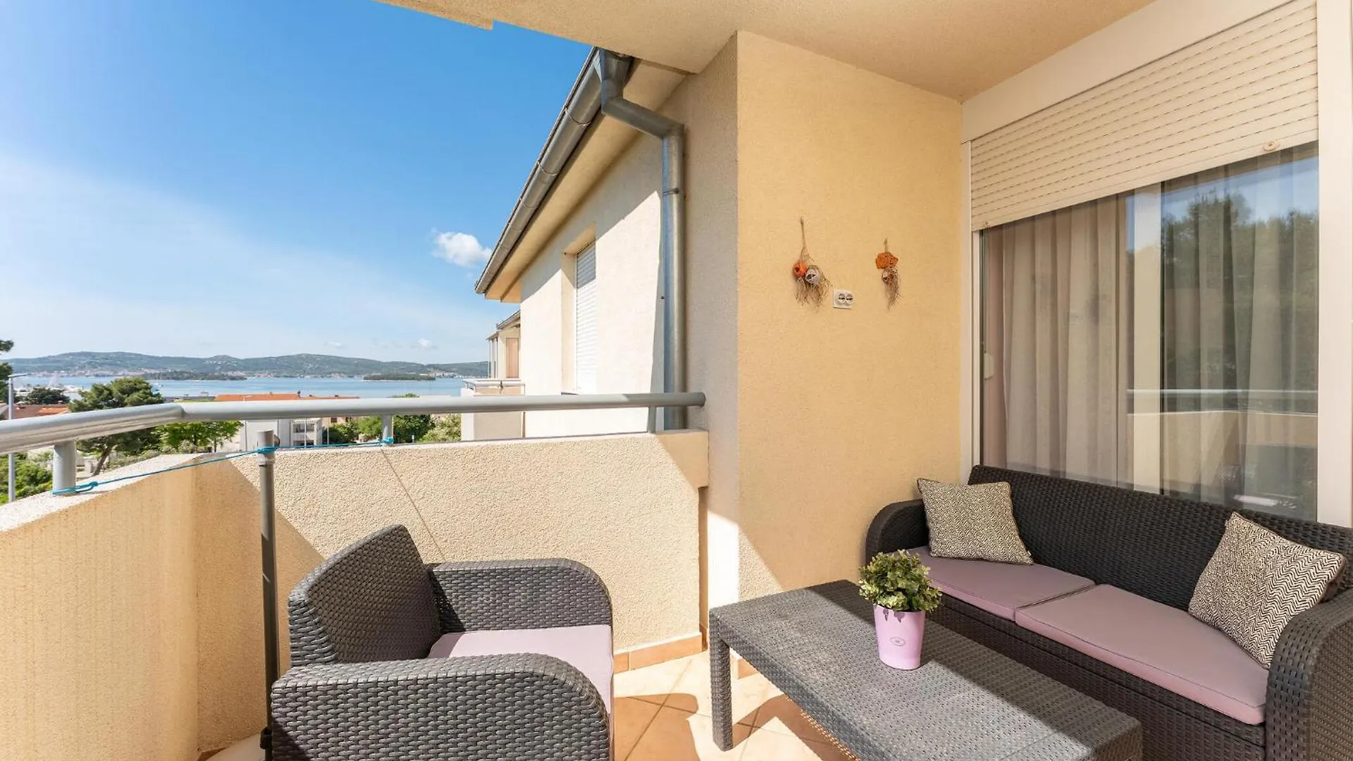 Beautiful Apartment In بيوغْغاد نا موغو